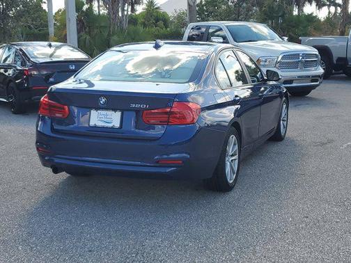 2016 BMW 320 i