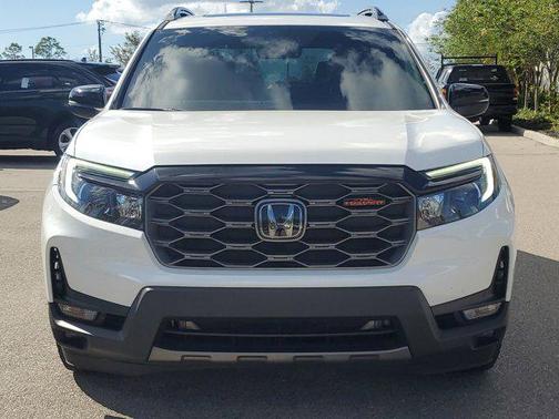 2023 Honda Passport AWD TrailSport