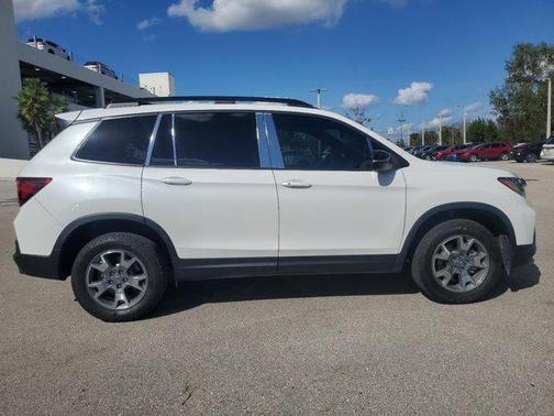 2023 Honda Passport AWD TrailSport