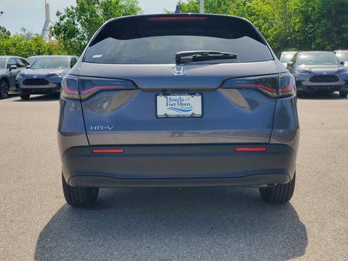 2026 Honda HR-V LX