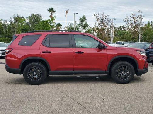 2025 Honda Pilot TrailSport