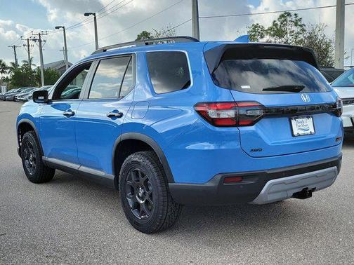 2025 Honda Pilot TrailSport