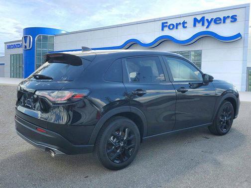 2025 Honda HR-V 2WD Sport