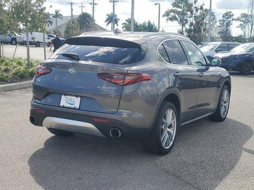 2019 Alfa Romeo Stelvio Base