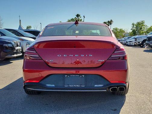 2023 Genesis G70 2.0T AWD