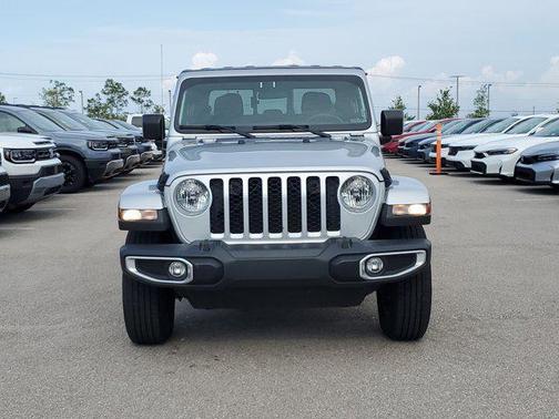 2023 Jeep Gladiator Sport S