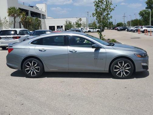 2024 Chevrolet Malibu FWD RS