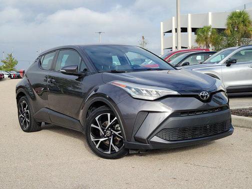 Magnetic Gray Metallic 2021 Toyota C-HR XLE