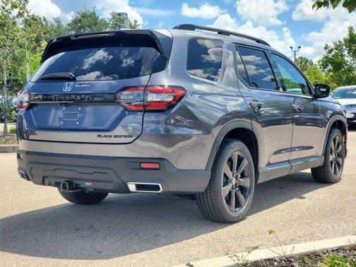 2025 Honda Pilot Black Edition