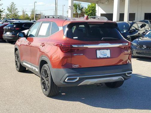 2022 Kia Seltos Nightfall Edition