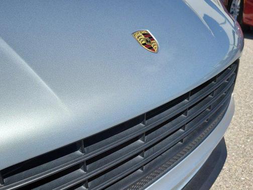 2019 Porsche Macan Base