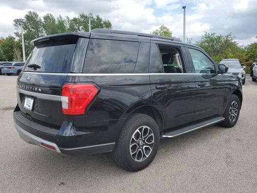2023 Ford Expedition XLT