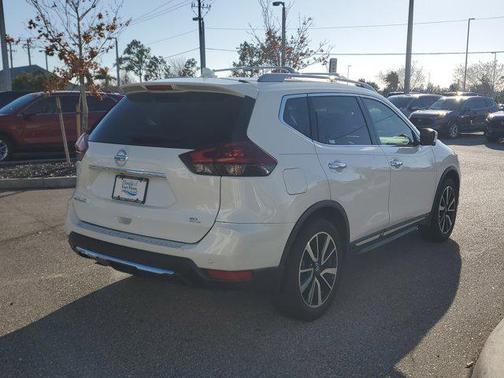 2020 Nissan Rogue SL