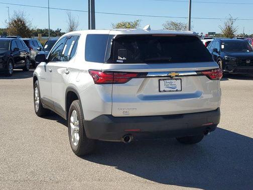 2022 Chevrolet Traverse LS