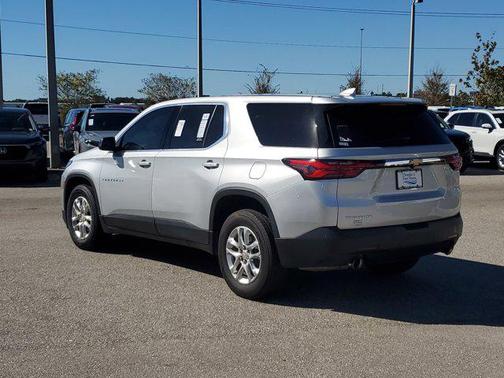 2022 Chevrolet Traverse LS