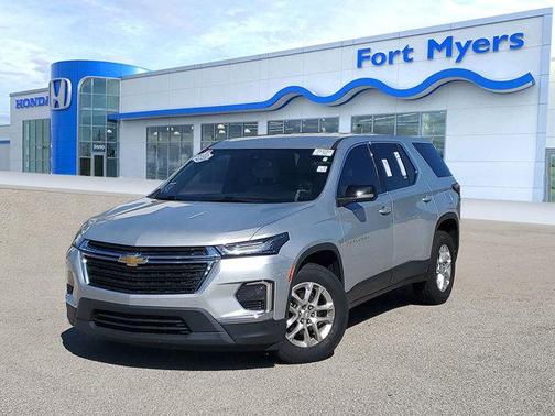 2022 Chevrolet Traverse LS