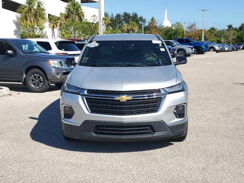 2022 Chevrolet Traverse LS