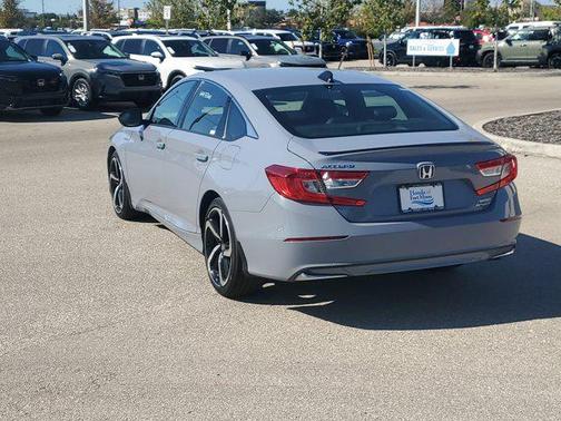 2022 Honda Accord Hybrid Base
