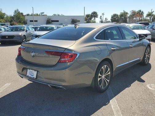 2017 Buick LaCrosse Essence