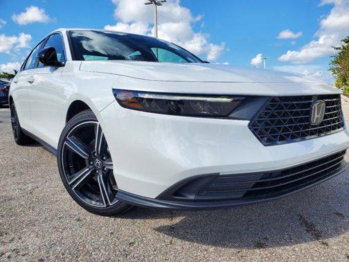 2025 Honda Accord Hybrid Base