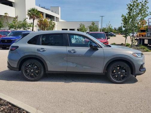 2026 Honda HR-V 2WD Sport