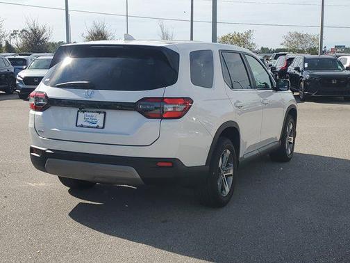 2023 Honda Pilot AWD EX-L 7 Passenger