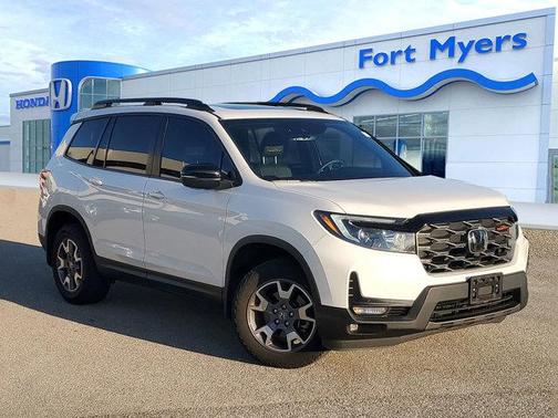 2023 Honda Passport AWD TrailSport