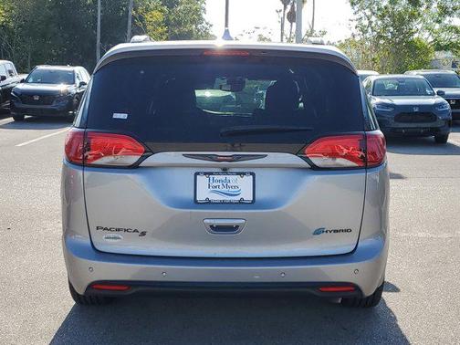 2020 Chrysler Pacifica Hybrid Red S Edition