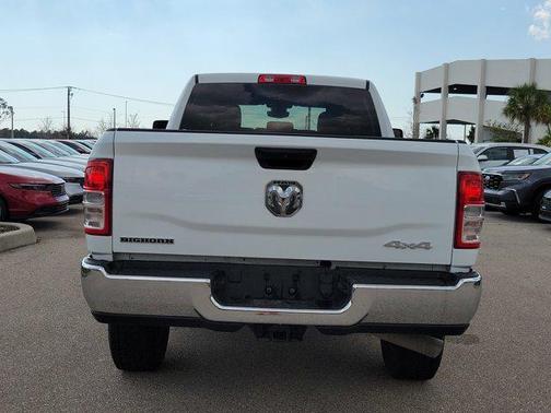 Bright White Clearcoat 2024 RAM 2500 Big Horn Crew Cab 4x4 6'4' Box