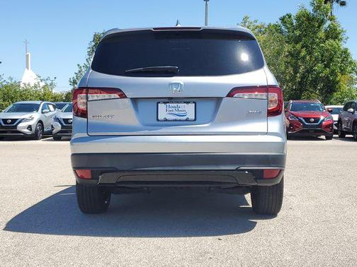 2022 Honda Pilot 2WD Sport