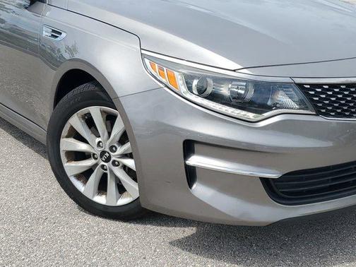 2018 Kia Optima EX