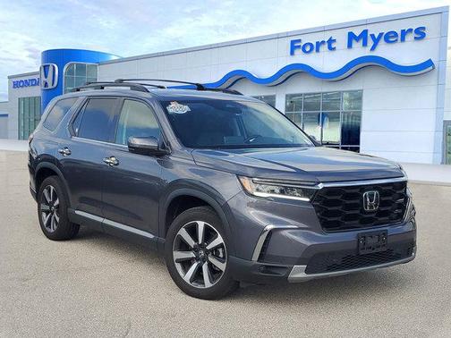 2024 Honda Pilot Touring 8-Passenger
