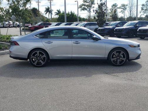 2025 Honda Accord Hybrid Base