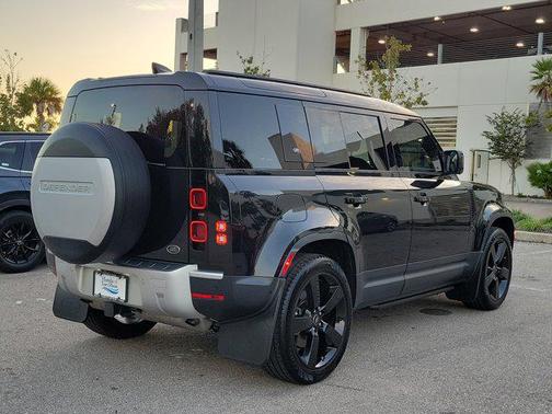 2020 Land Rover Defender 110 HSE