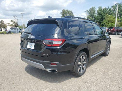 2025 Honda Pilot Elite