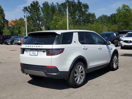 2020 Land Rover Discovery Sport SE