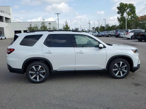 2025 Honda Pilot Elite