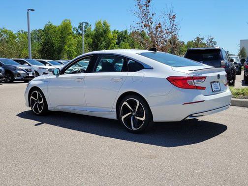 2022 Honda Accord Hybrid Base