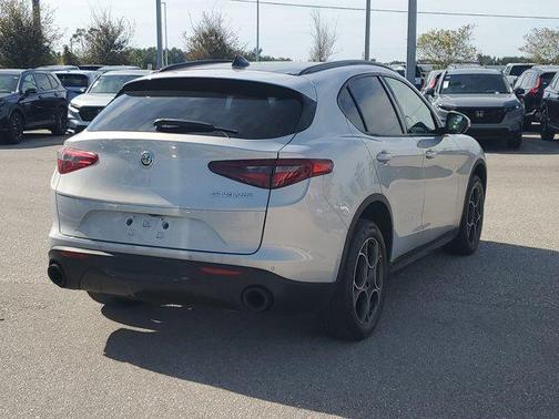 2022 Alfa Romeo Stelvio Sprint