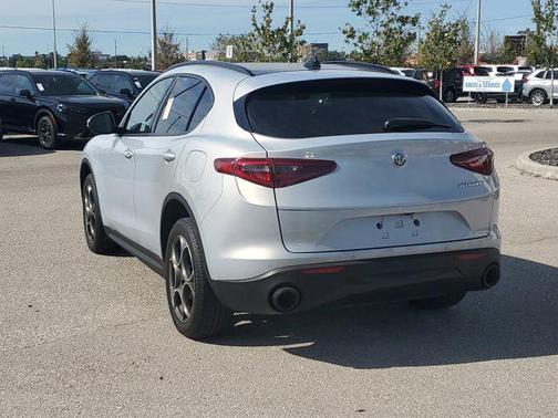 2022 Alfa Romeo Stelvio Sprint