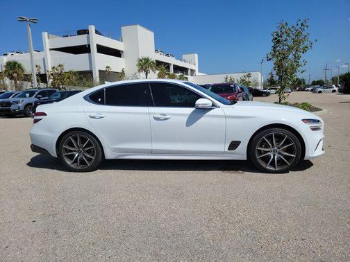 2023 Genesis G70 2.0T AWD