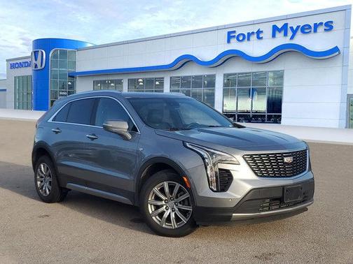 2023 Cadillac XT4 Premium Luxury