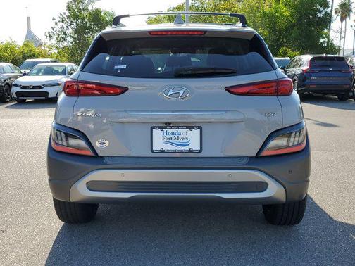 2022 Hyundai KONA Limited