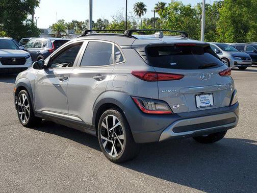 2022 Hyundai KONA Limited