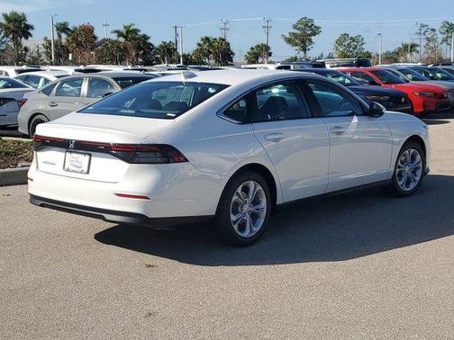 2025 Honda Accord LX 1.5T