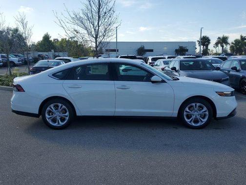 2025 Honda Accord LX 1.5T