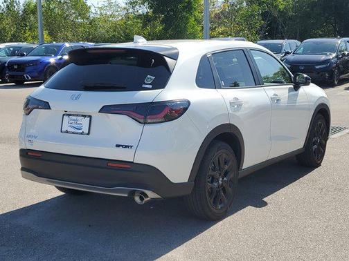 2024 Honda HR-V 2WD Sport