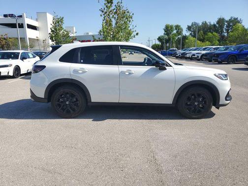 2024 Honda HR-V 2WD Sport