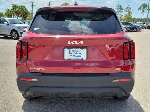 2023 Kia Sorento LX