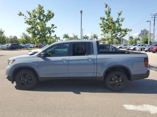 2025 Honda Ridgeline Black